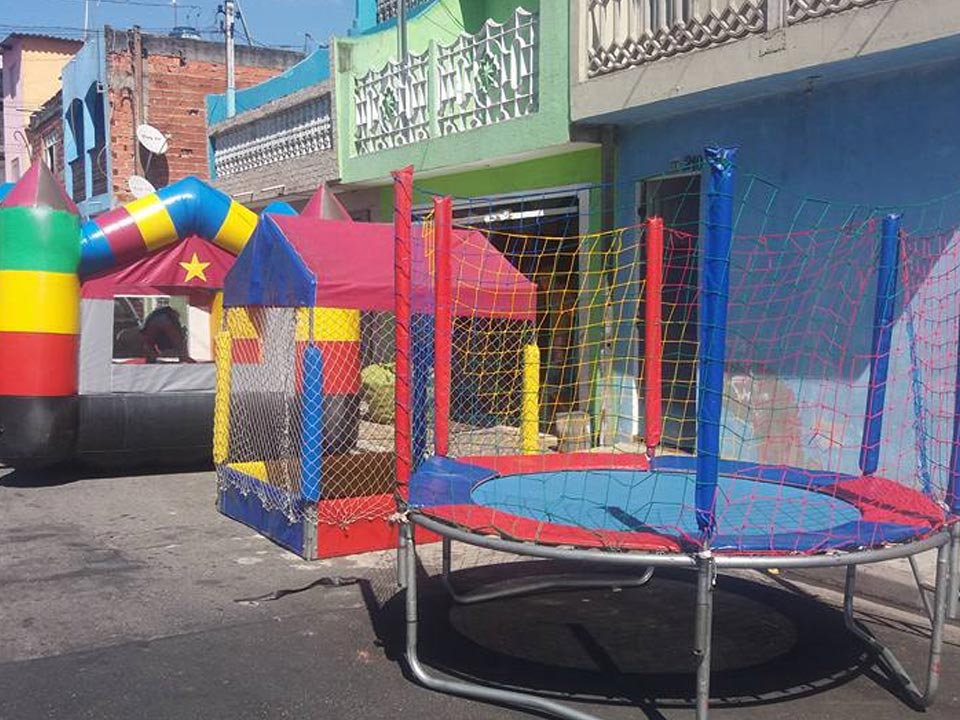 Aluguel de brinquedos para festa infantil