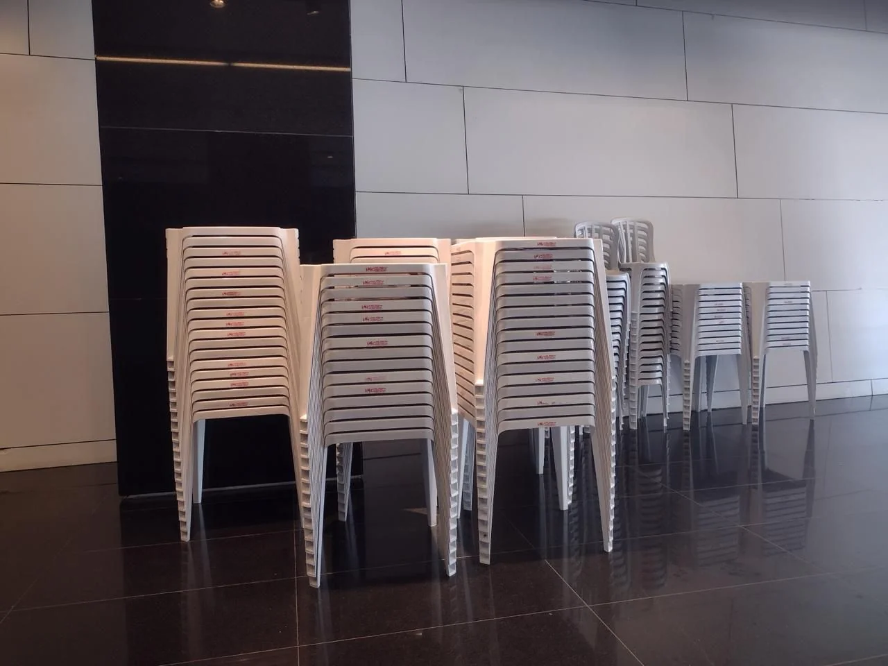 Aluguel de Mesas para Festas e Eventos